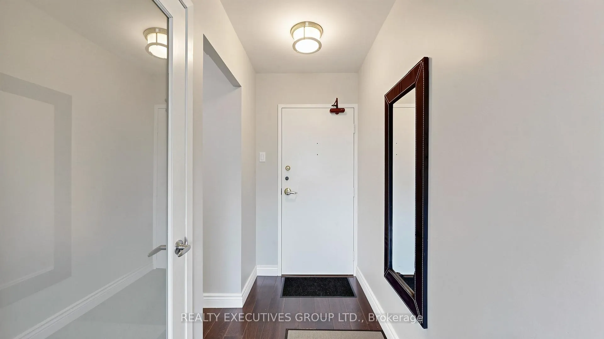 Photo 4 of Unit 309, 8111 Yonge Street, Markham, Royal Orchard — HOMEH