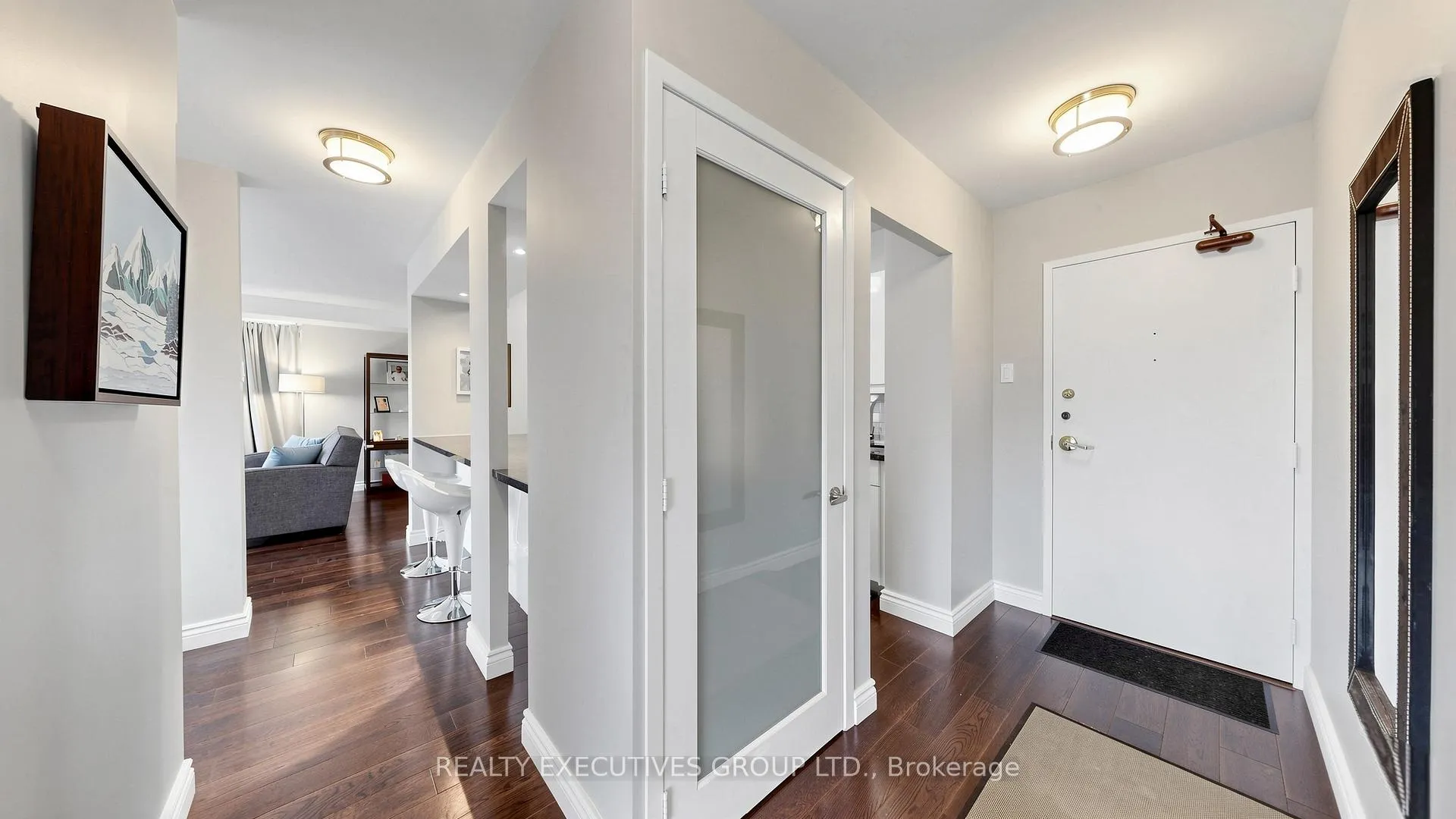 Photo 6 of Unit 309, 8111 Yonge Street, Markham, Royal Orchard — HOMEH
