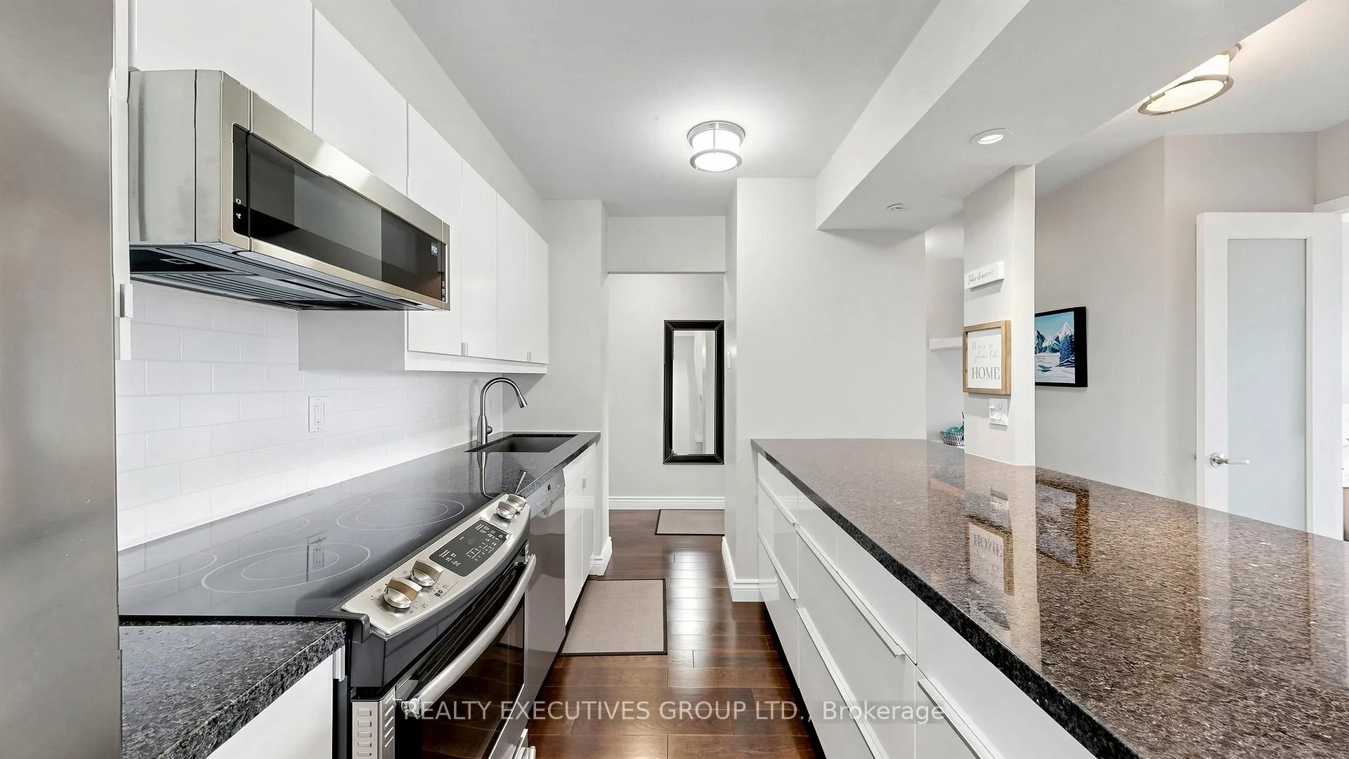 Photo 17 of Unit 309, 8111 Yonge Street, Markham, Royal Orchard — HOMEH