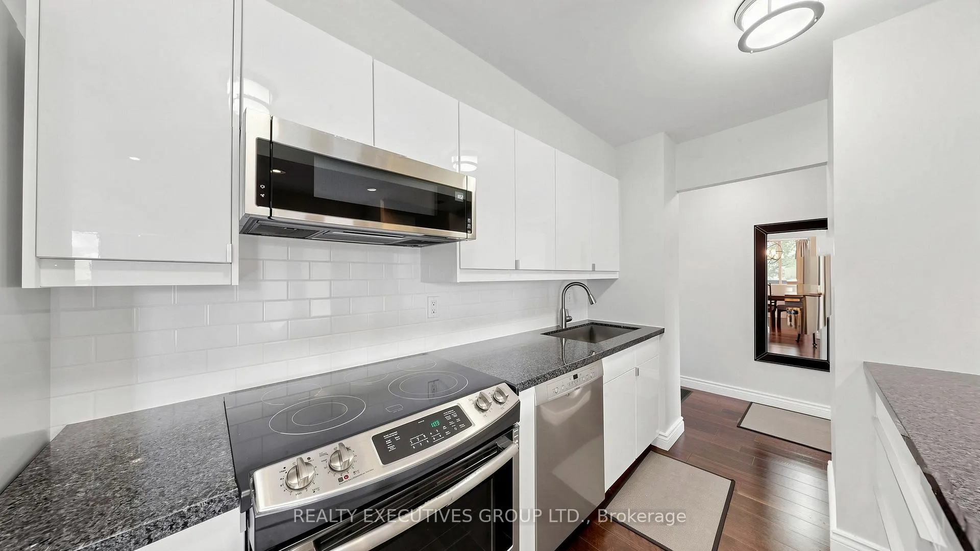 Photo 19 of Unit 309, 8111 Yonge Street, Markham, Royal Orchard — HOMEH