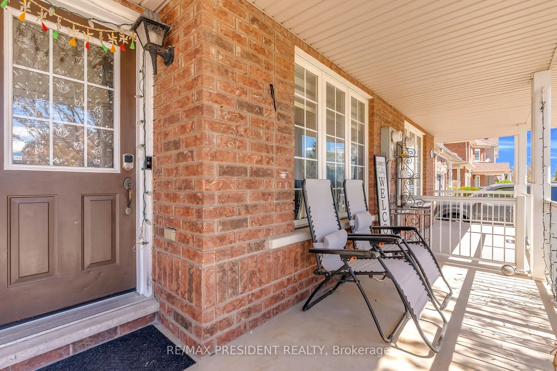 Photo 7 of 77 Tideland Drive, Brampton, Fletcher's Meadow — HOMEH