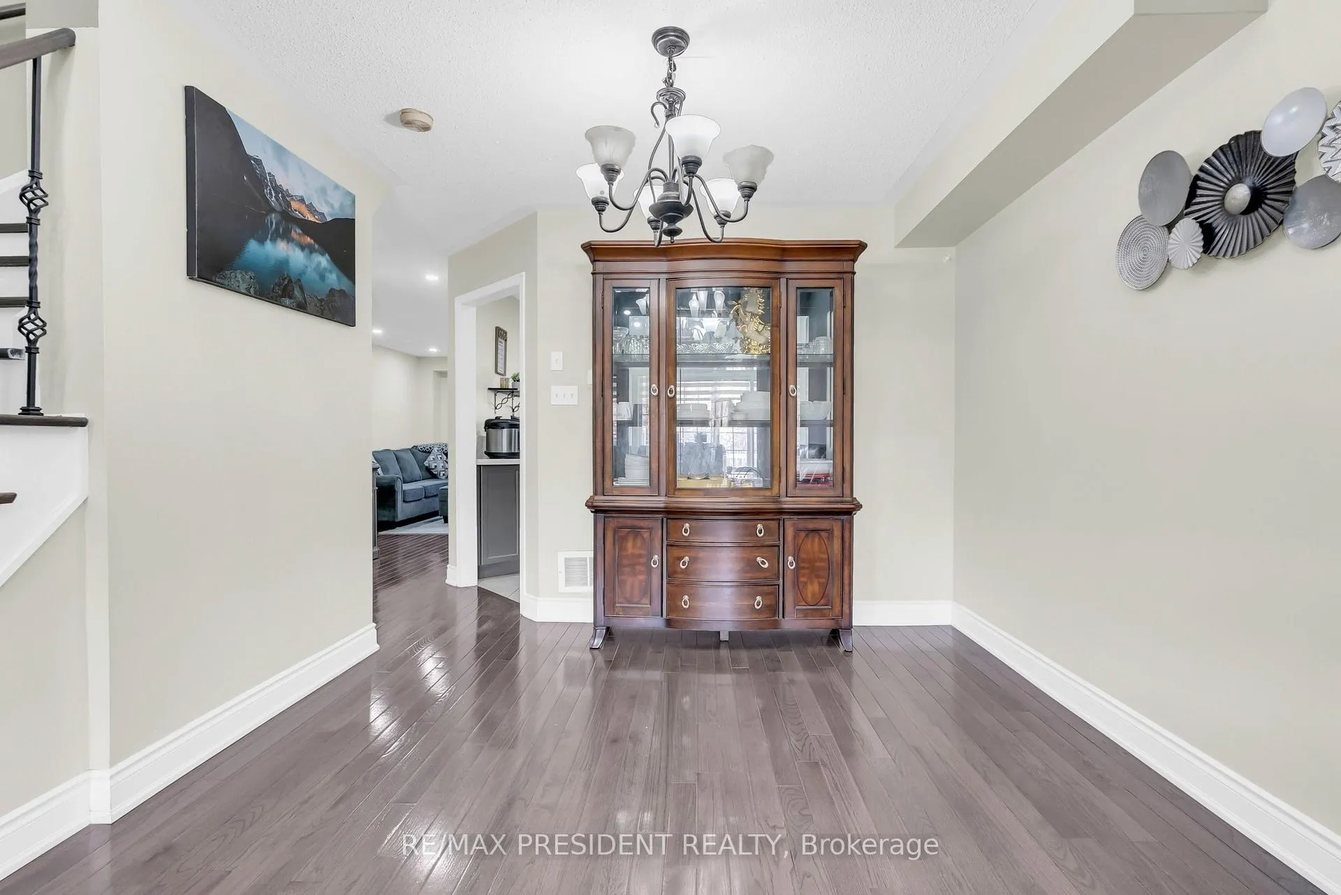 Photo 13 of 77 Tideland Drive, Brampton, Fletcher's Meadow — HOMEH