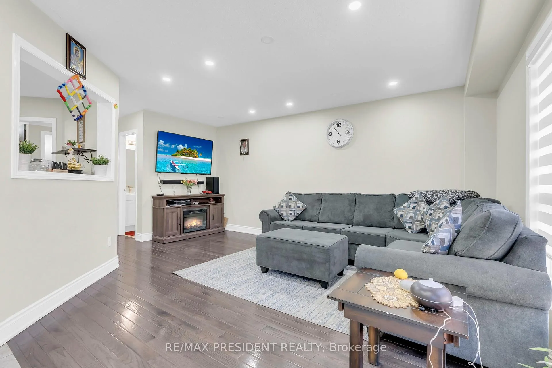 Photo 16 of 77 Tideland Drive, Brampton, Fletcher's Meadow — HOMEH