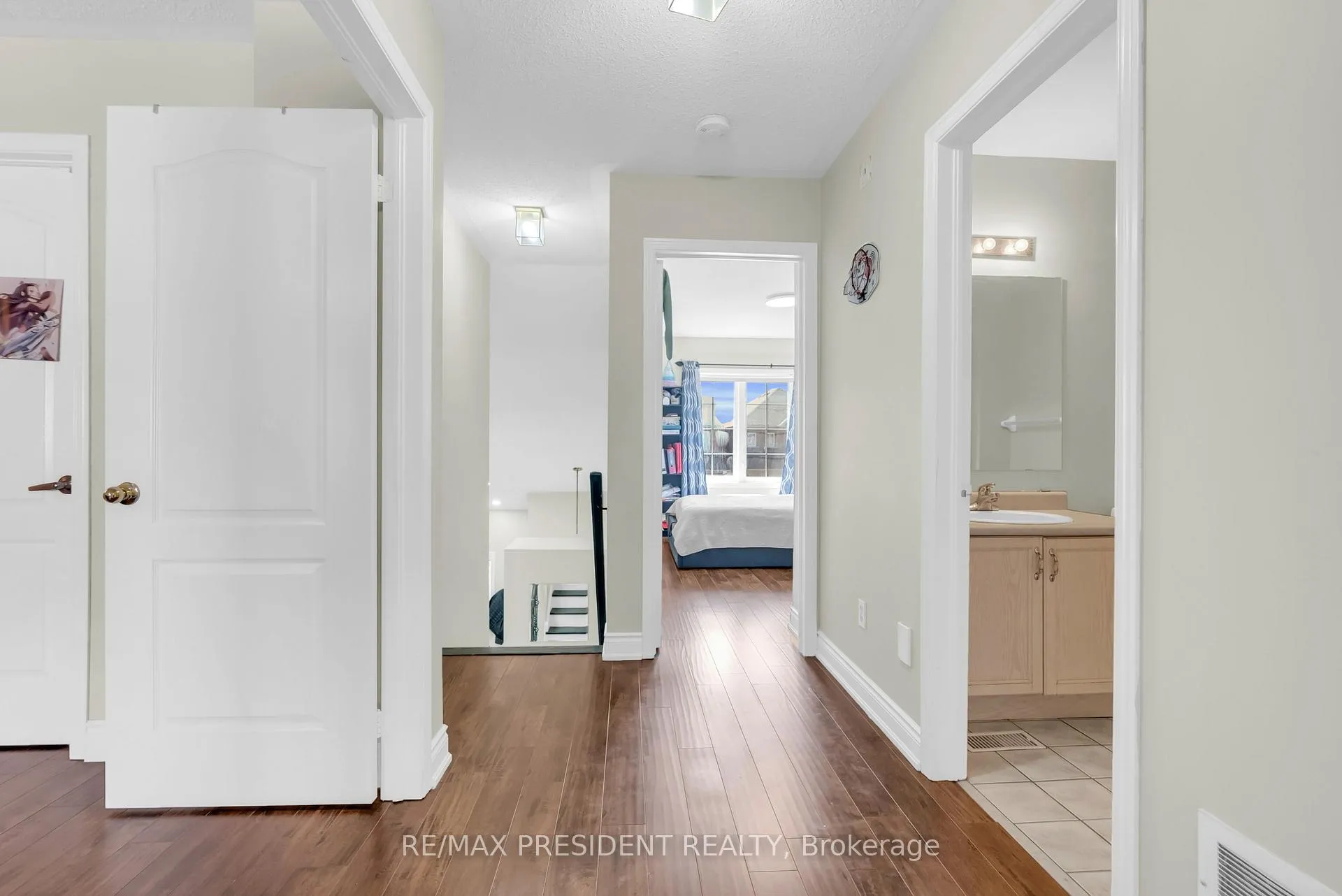 Photo 25 of 77 Tideland Drive, Brampton, Fletcher's Meadow — HOMEH