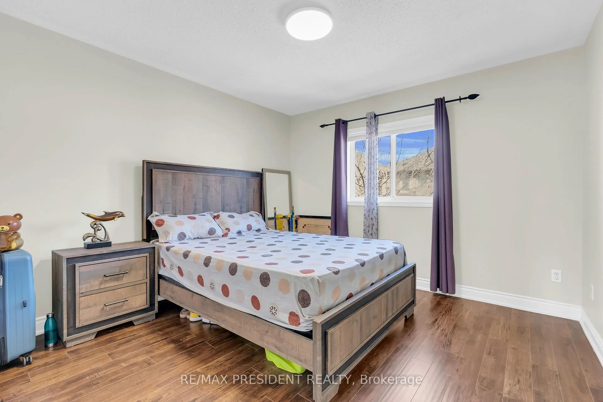 Photo 34 of 77 Tideland Drive, Brampton, Fletcher's Meadow — HOMEH