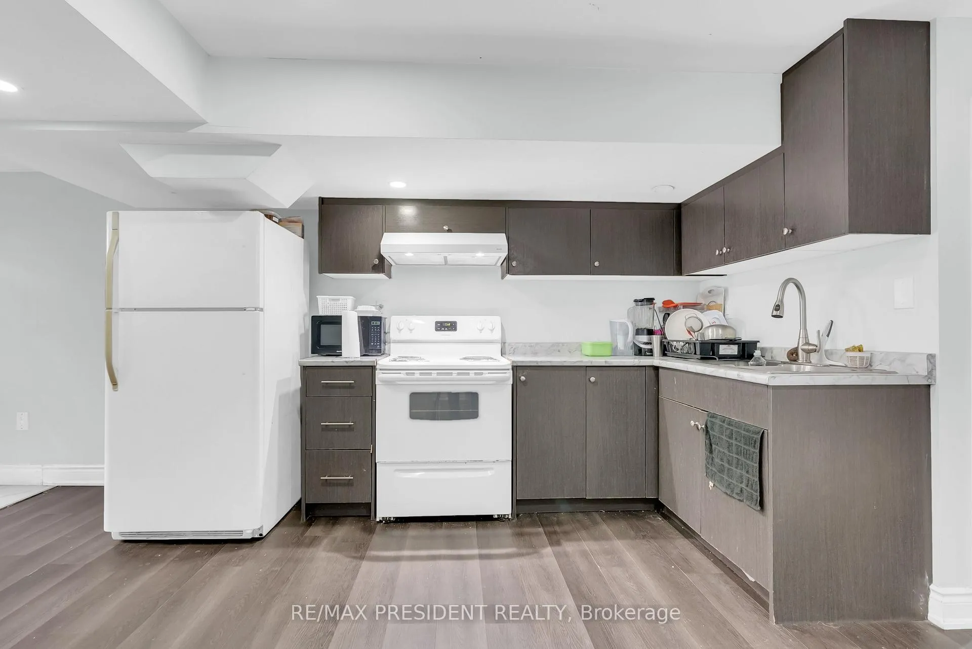 Photo 41 of 77 Tideland Drive, Brampton, Fletcher's Meadow — HOMEH