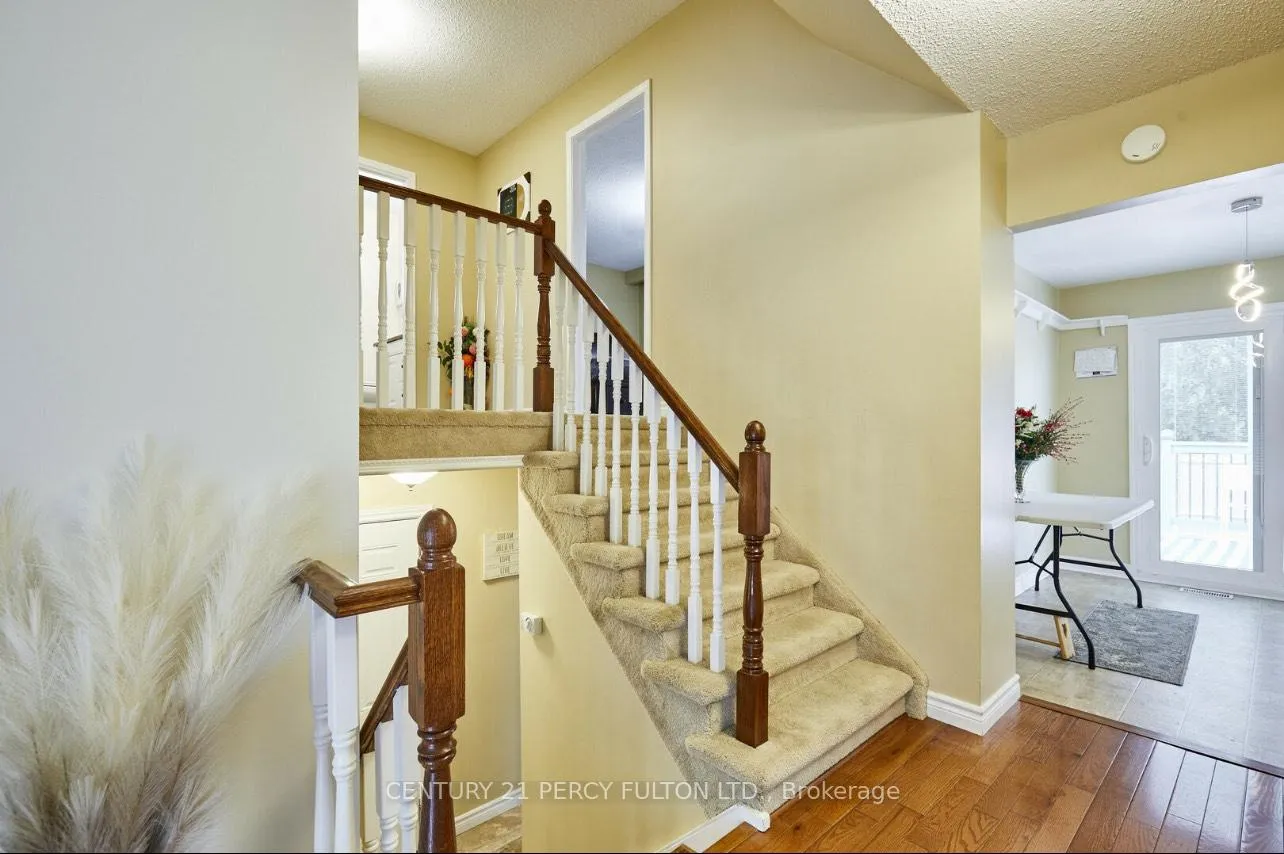 Photo 18 of 363 New Gate Avenue, Oshawa, Centennial — HOMEH