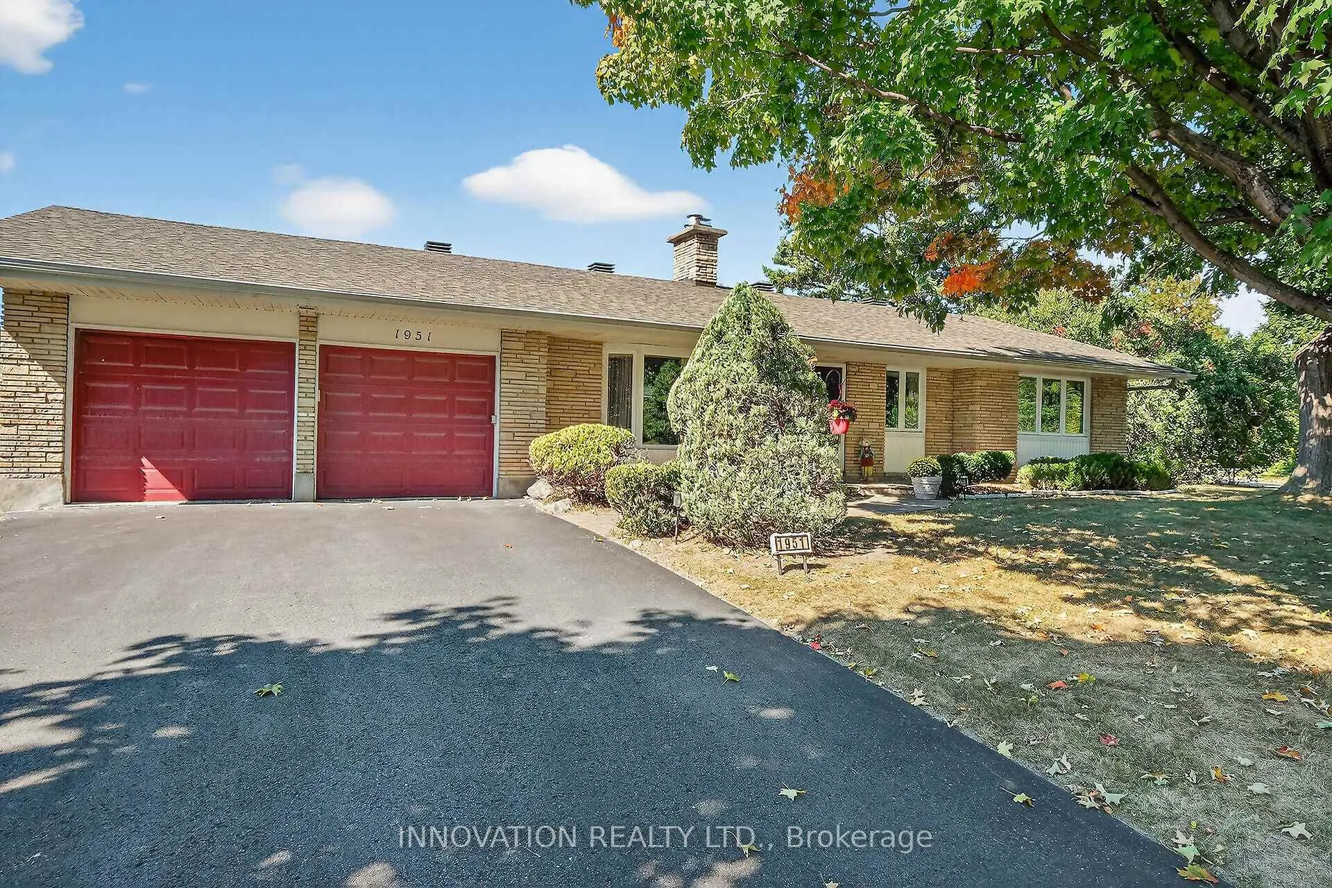 Photo of 1951 Garfield Avenue