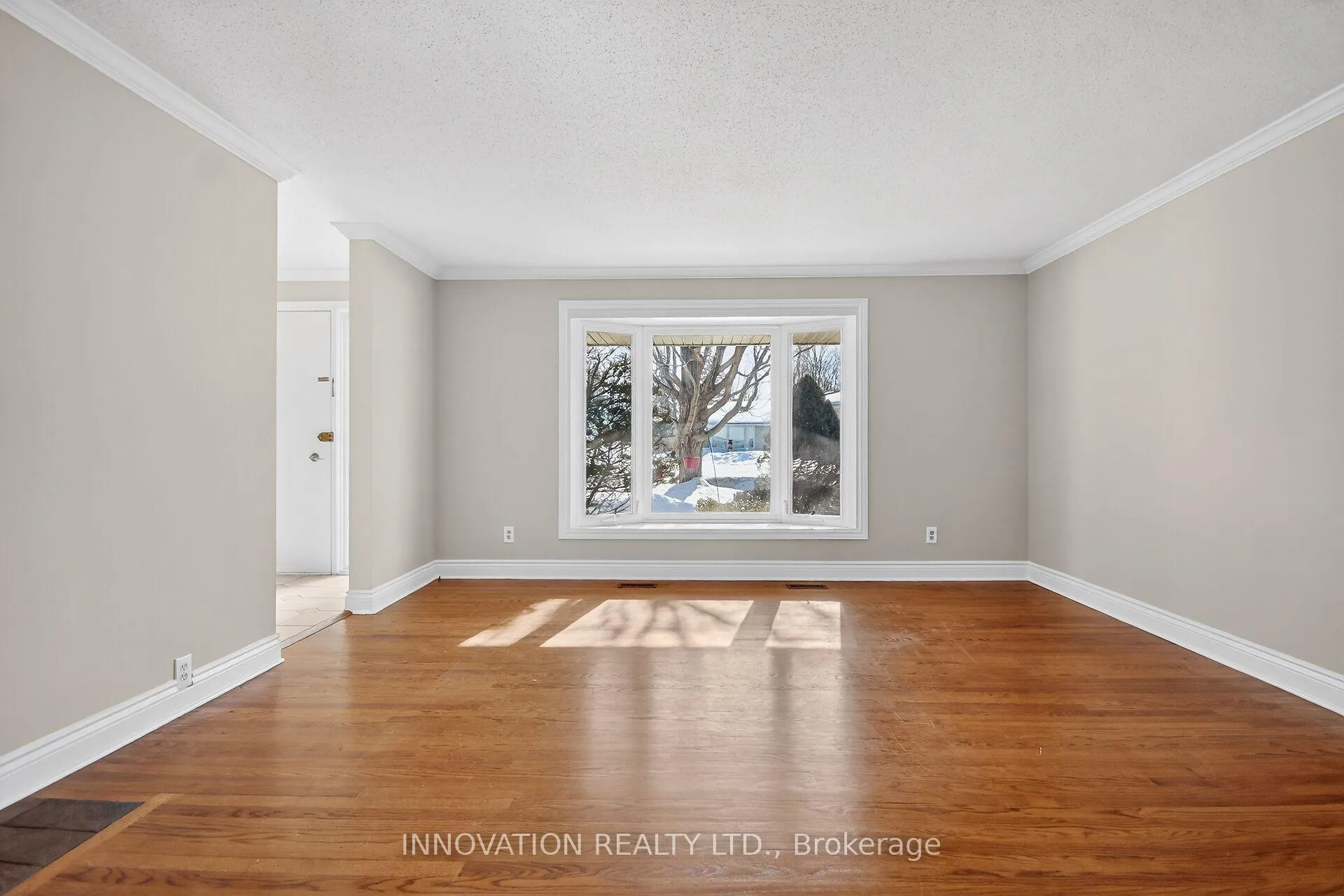 Photo 8 of 1951 Garfield Avenue, Ottawa, Braemar Park — HOMEH