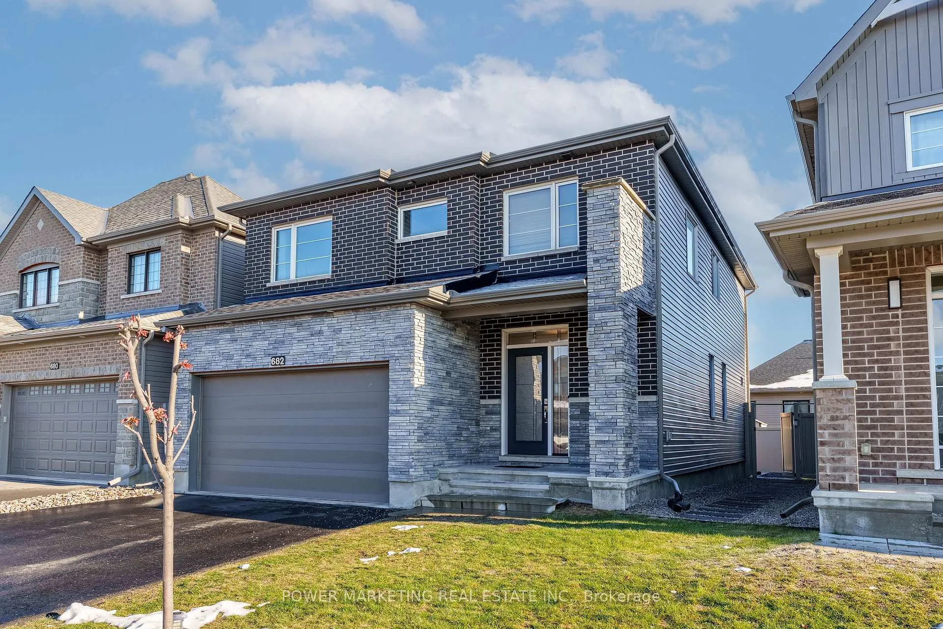 Photo 3 of 682 Jerome Jodoin Drive, Ottawa, Avalon West — HOMEH