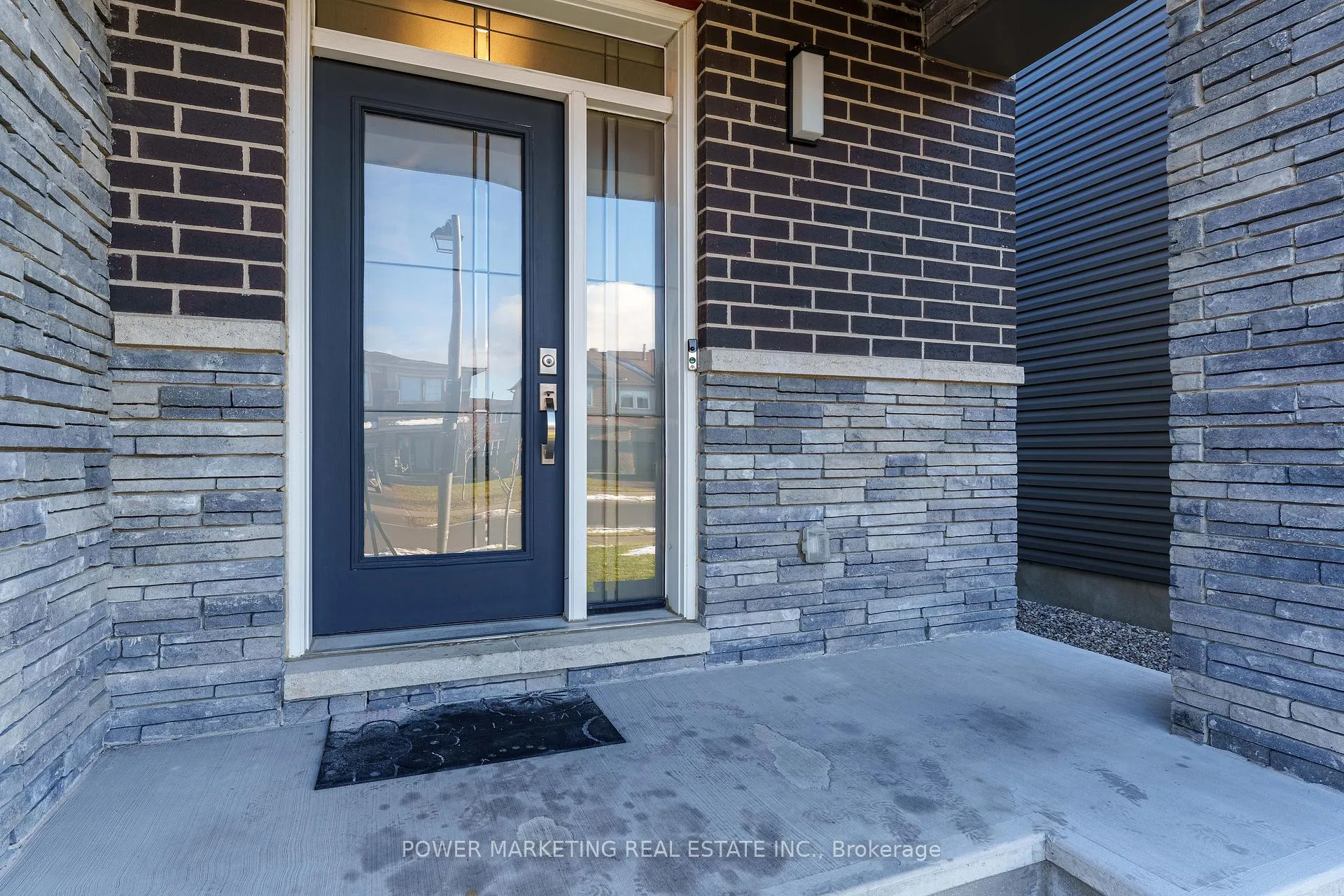 Photo 4 of 682 Jerome Jodoin Drive, Ottawa, Avalon West — HOMEH