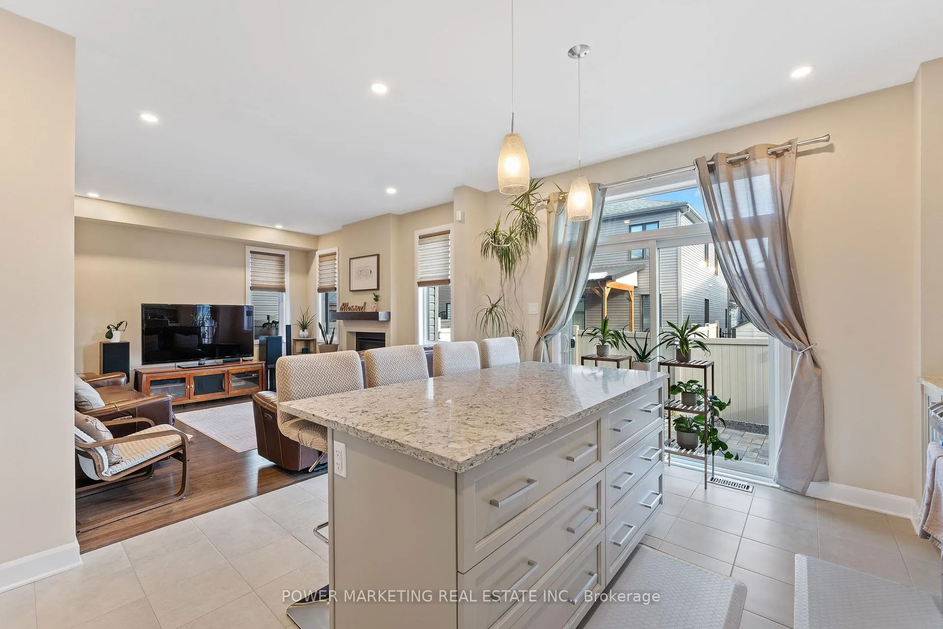 Photo 11 of 682 Jerome Jodoin Drive, Ottawa, Avalon West — HOMEH