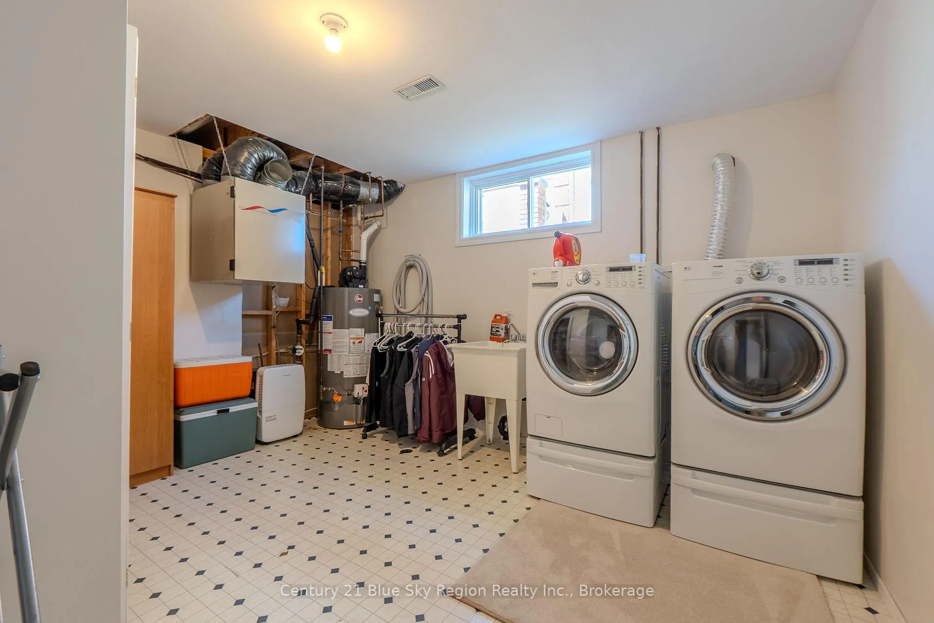 Photo 50 of 96 Janey Avenue, North Bay, Airport — HOMEH
