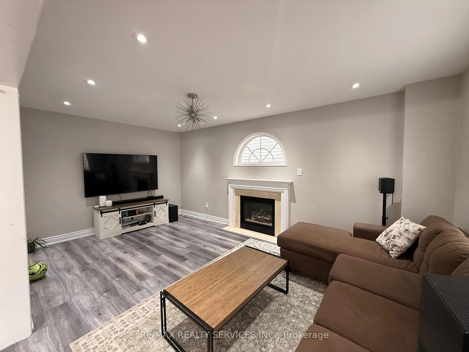 Photo 14 of 36 Burnt Elm Drive, Brampton, Northwest Sandalwood Parkway — HOMEH