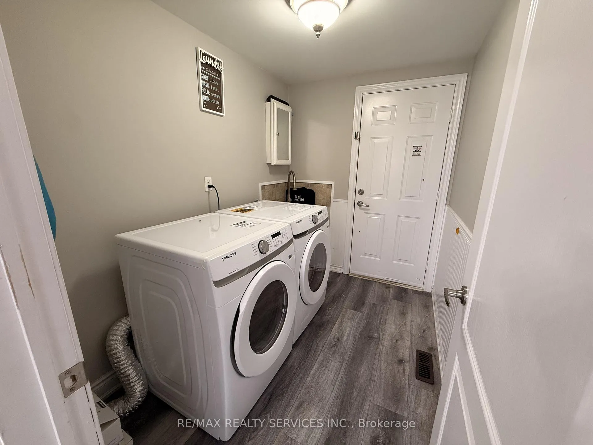 Photo 15 of 36 Burnt Elm Drive, Brampton, Northwest Sandalwood Parkway — HOMEH