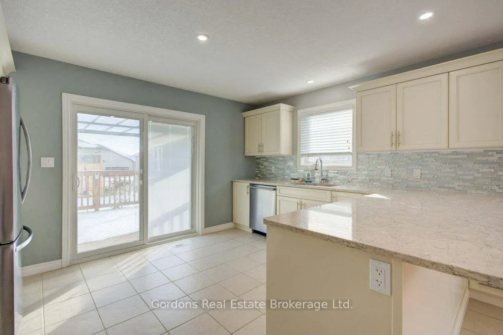 Photo 19 of 42 Conger Drive, Prince Edward County, Wellington Ward — HOMEH