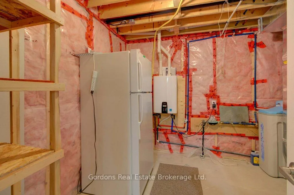 Photo 41 of 42 Conger Drive, Prince Edward County, Wellington Ward — HOMEH