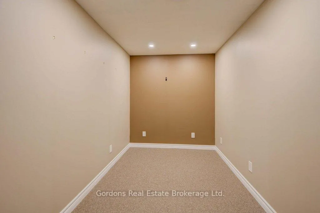 Photo 43 of 42 Conger Drive, Prince Edward County, Wellington Ward — HOMEH