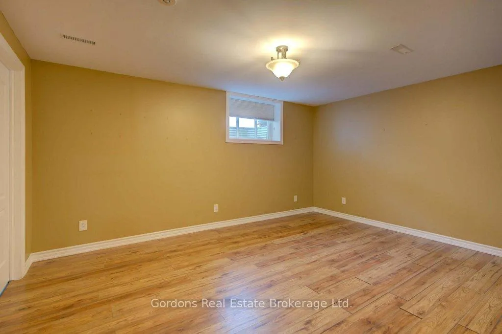 Photo 45 of 42 Conger Drive, Prince Edward County, Wellington Ward — HOMEH