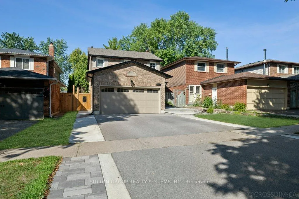 Photo 3 of 1114 Cedarcroft Crescent, Pickering, Liverpool — HOMEH