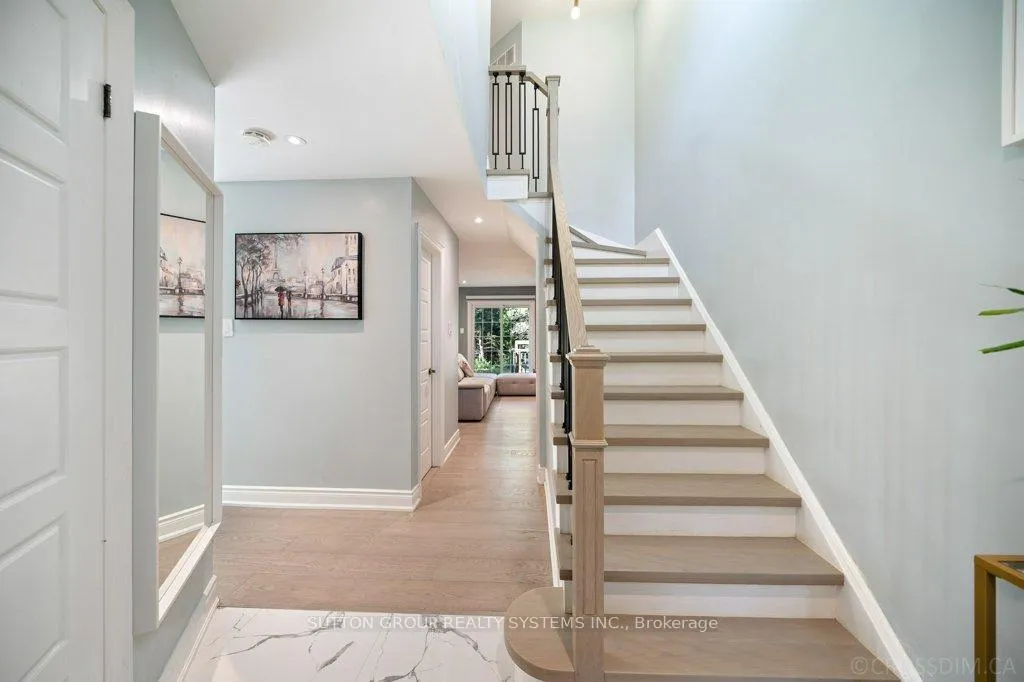 Photo 5 of 1114 Cedarcroft Crescent, Pickering, Liverpool — HOMEH