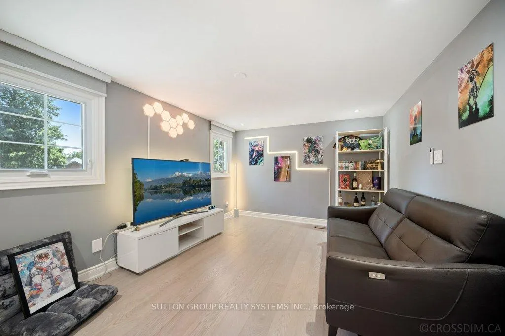 Photo 20 of 1114 Cedarcroft Crescent, Pickering, Liverpool — HOMEH