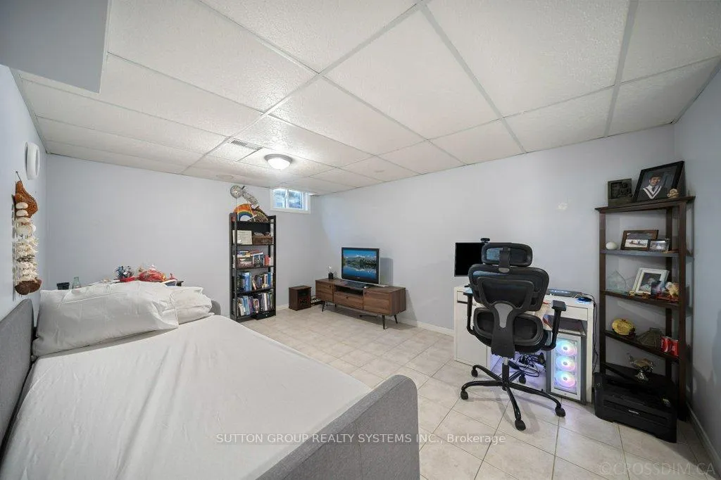 Photo 31 of 1114 Cedarcroft Crescent, Pickering, Liverpool — HOMEH