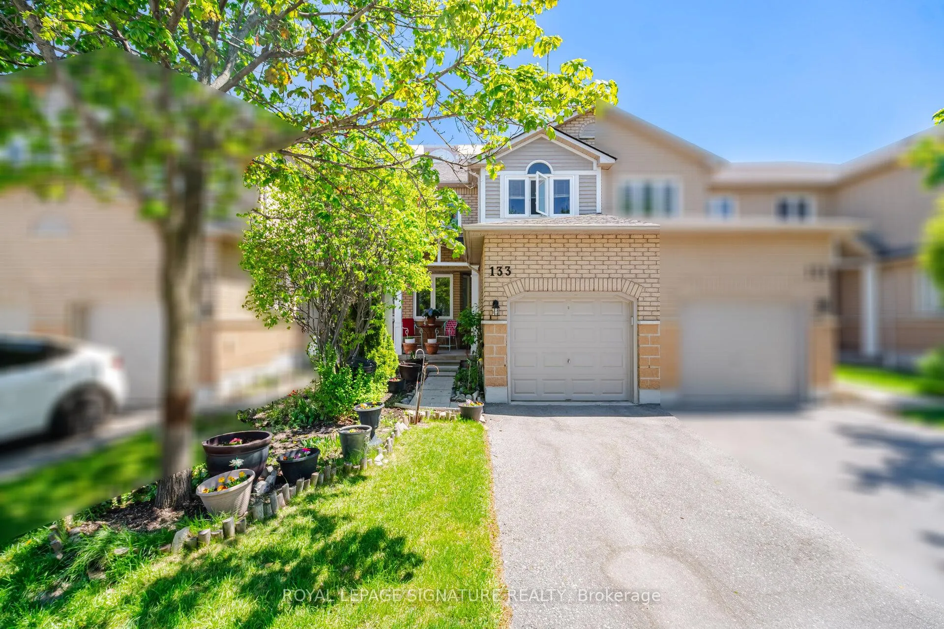 Front of Unit 133, 833 Scollard Court
