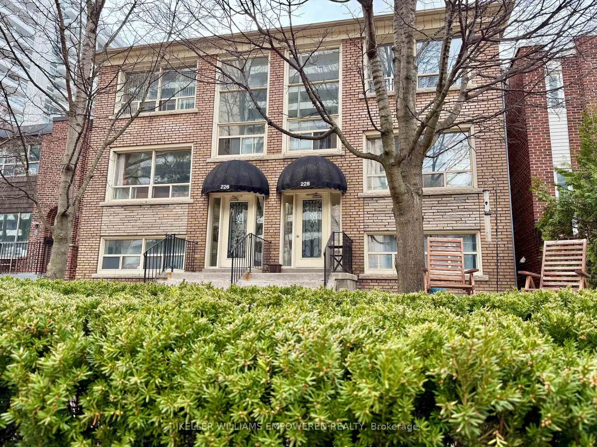 Front of Unit 301, 228 Balliol Street