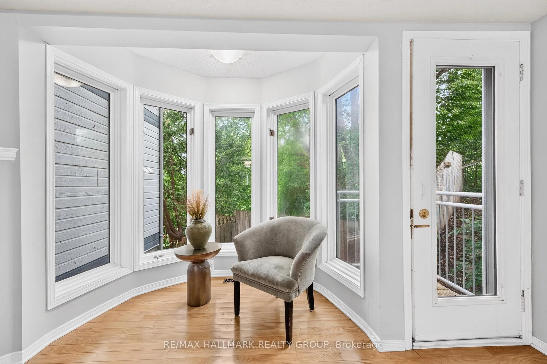 Photo 9 of Unit 2, 2949 Richmond Road, Ottawa, Britannia Heights — HOMEH