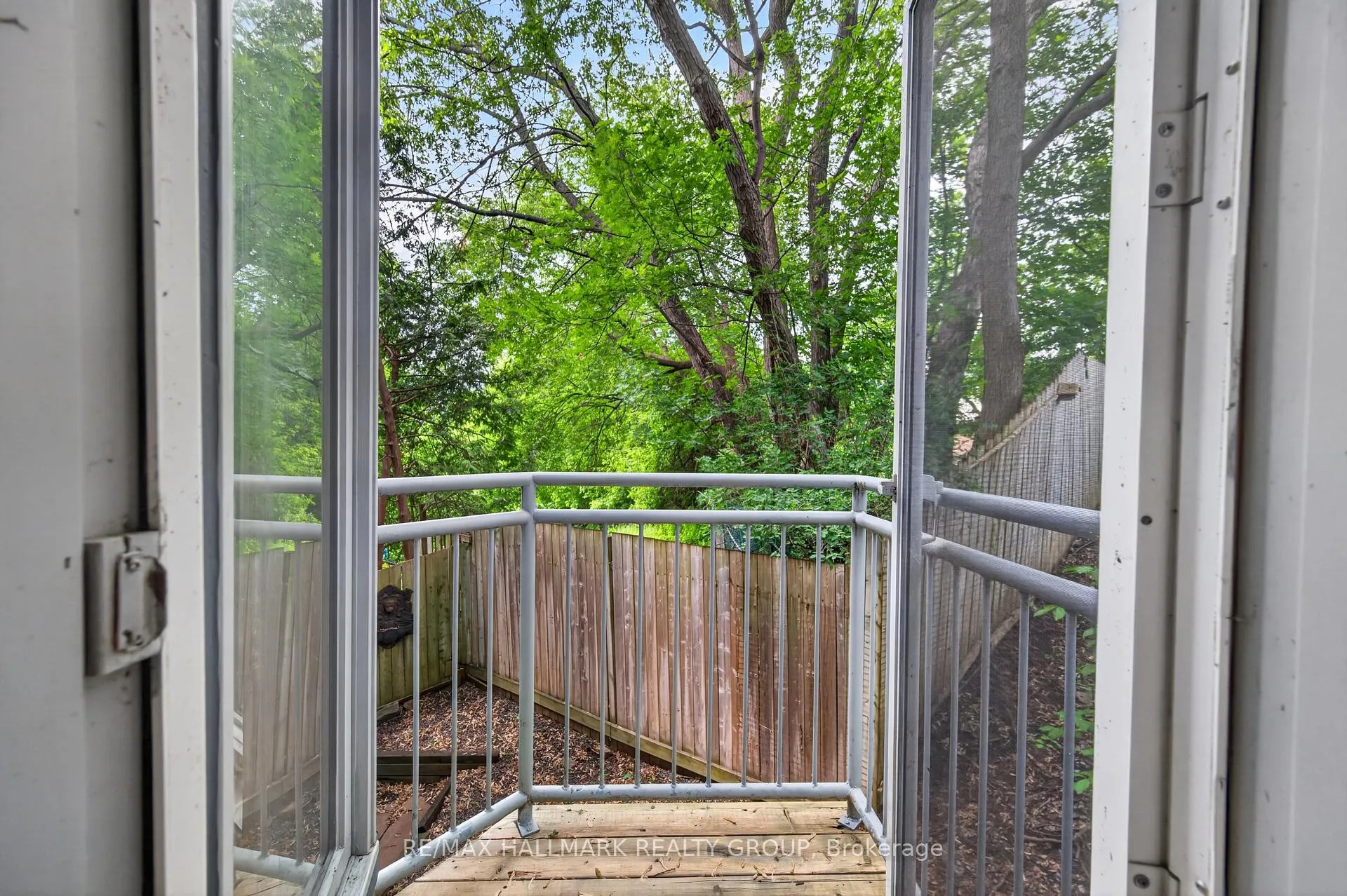 Photo 10 of Unit 2, 2949 Richmond Road, Ottawa, Britannia Heights — HOMEH