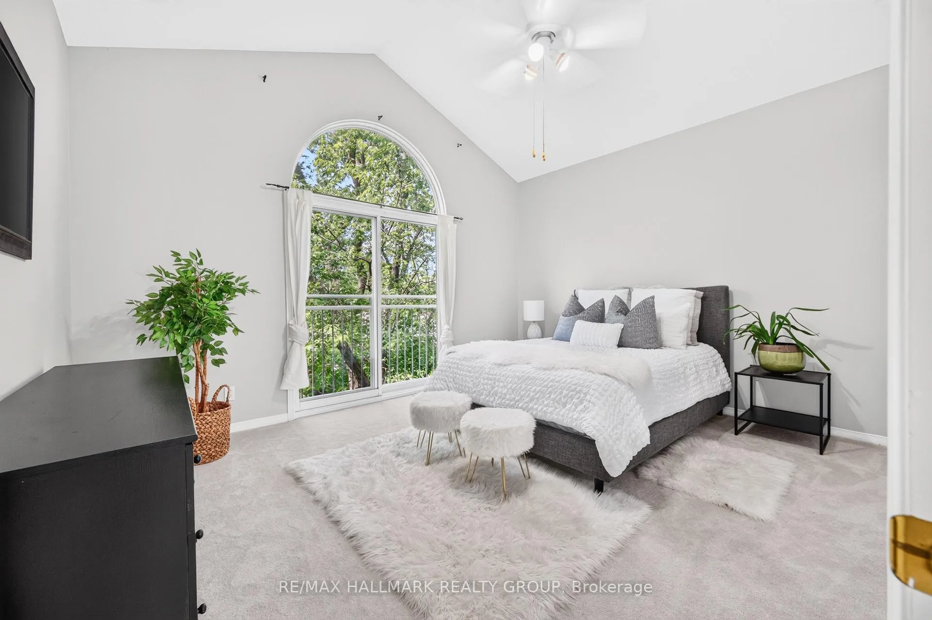 Photo 31 of Unit 2, 2949 Richmond Road, Ottawa, Britannia Heights — HOMEH