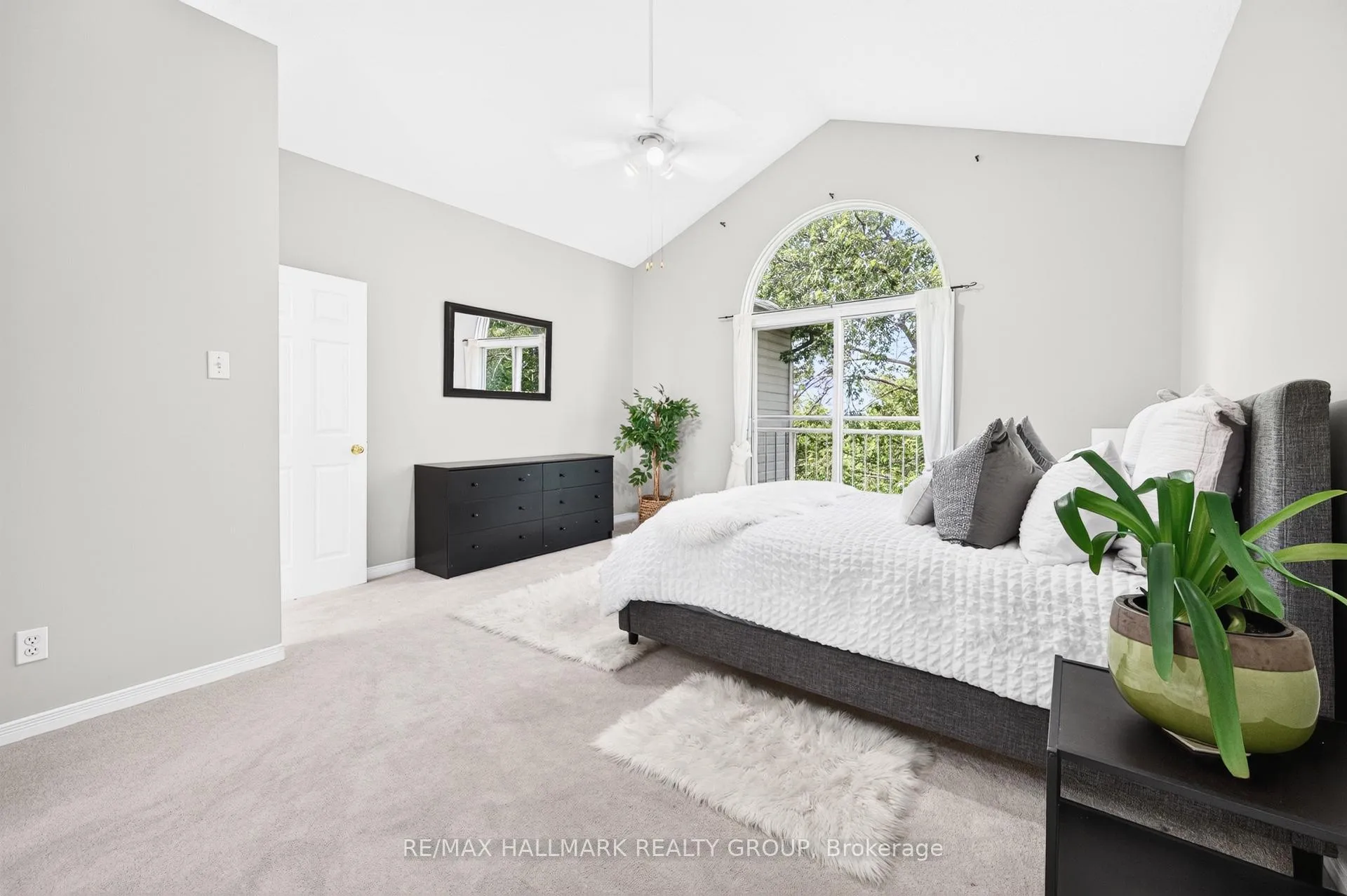 Photo 33 of Unit 2, 2949 Richmond Road, Ottawa, Britannia Heights — HOMEH
