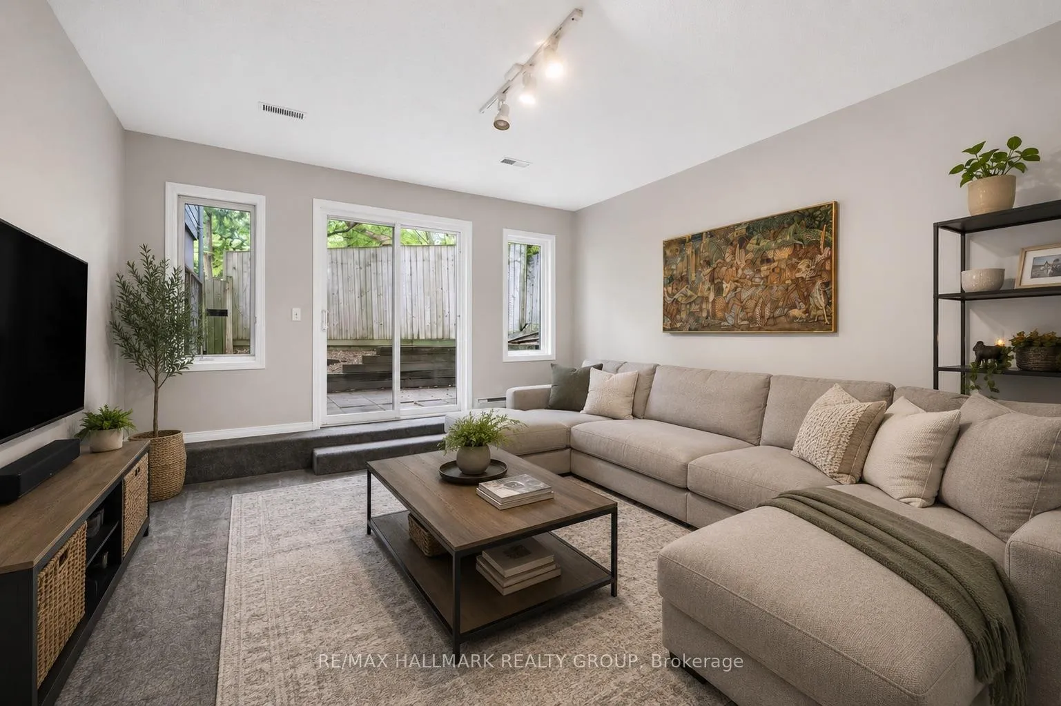 Photo 38 of Unit 2, 2949 Richmond Road, Ottawa, Britannia Heights — HOMEH