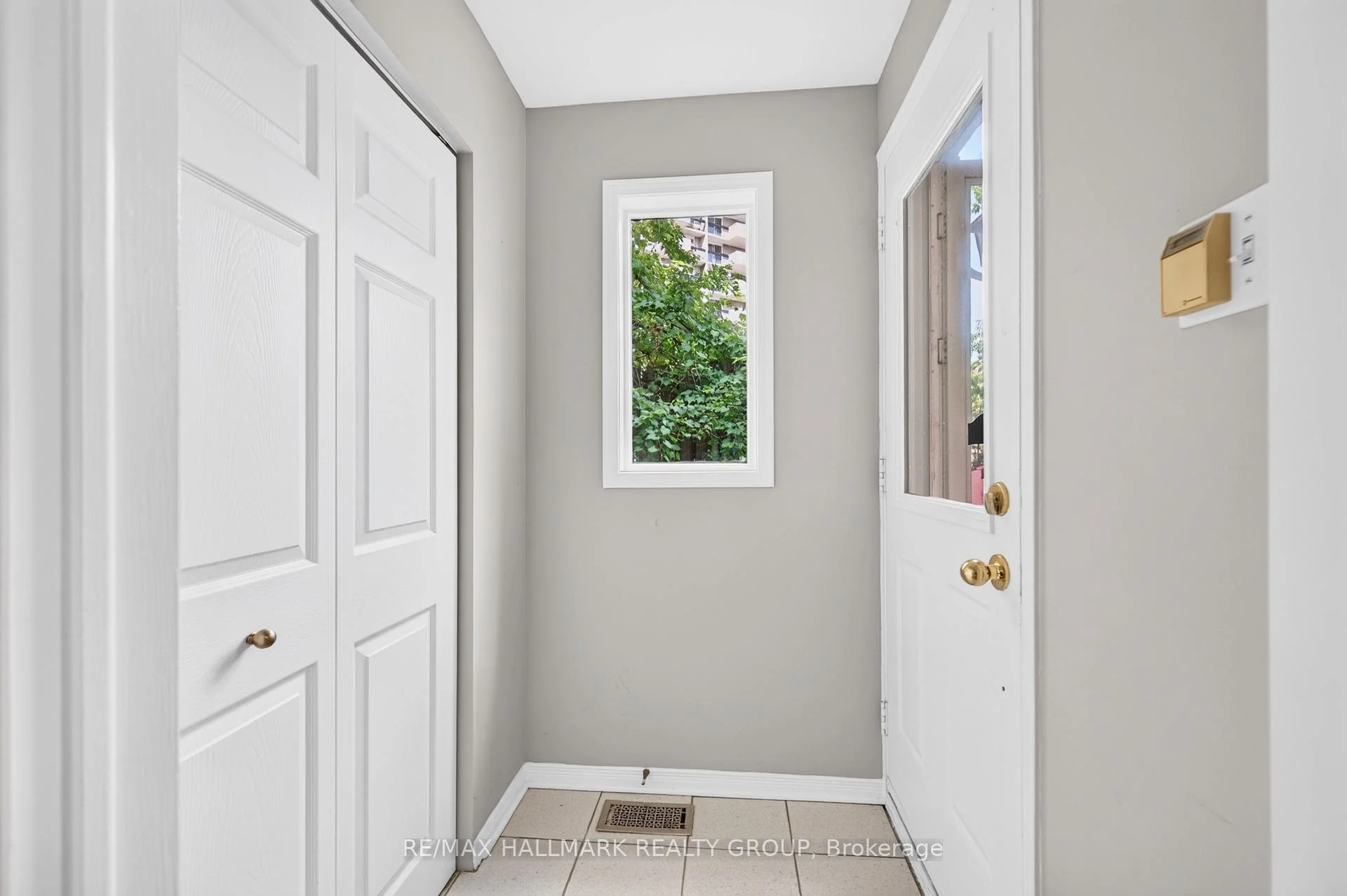 Photo 47 of Unit 2, 2949 Richmond Road, Ottawa, Britannia Heights — HOMEH