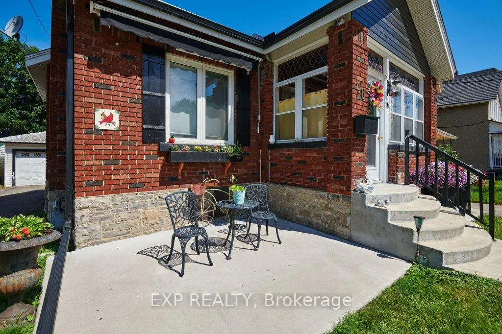 Photo 3 of 46 James Street E, Brockville, Brockville — HOMEH