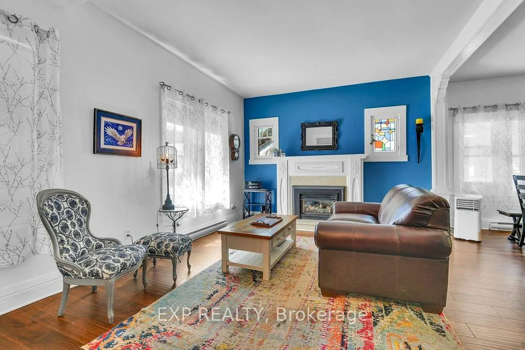 Photo 10 of 46 James Street E, Brockville, Brockville — HOMEH