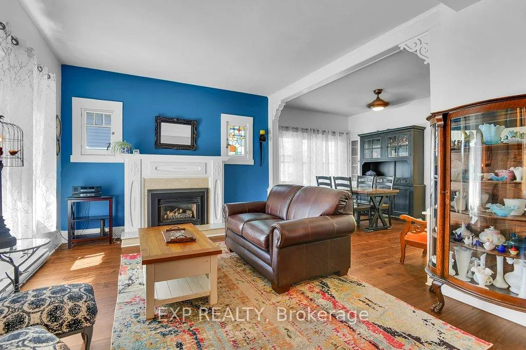 Photo 11 of 46 James Street E, Brockville, Brockville — HOMEH