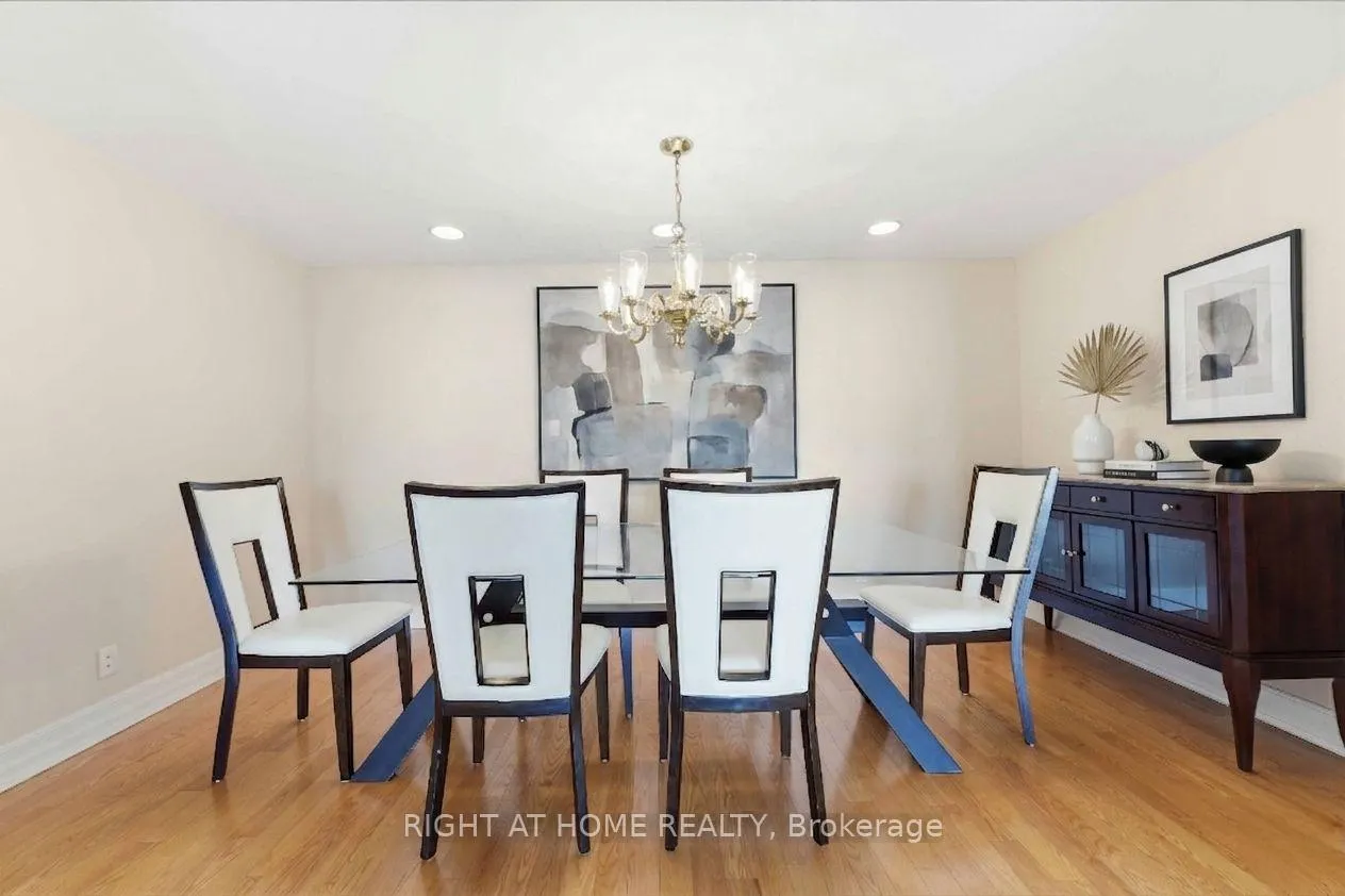 Photo 11 of Unit 1208, 3580 Rivergate Way, Ottawa, Quinterra — HOMEH