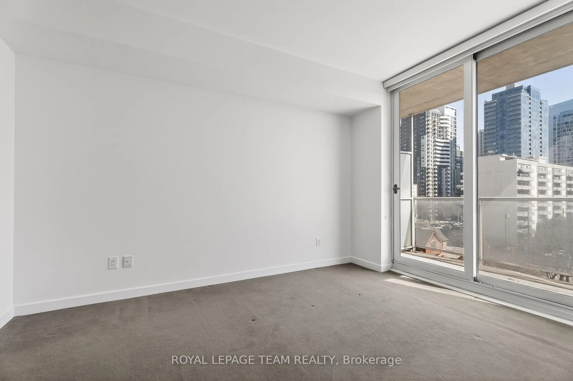 Photo 9 of Unit 604, 300 Lisgar Street, Ottawa, Ottawa Centre — HOMEH