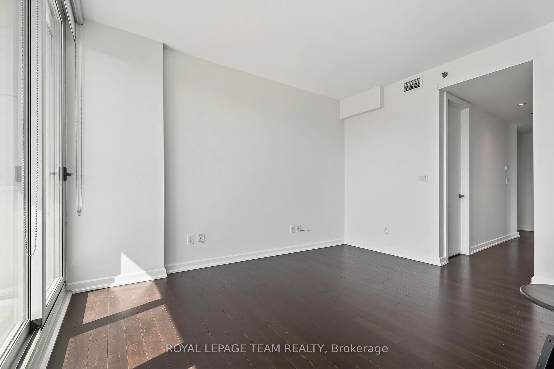 Photo 19 of Unit 604, 300 Lisgar Street, Ottawa, Ottawa Centre — HOMEH
