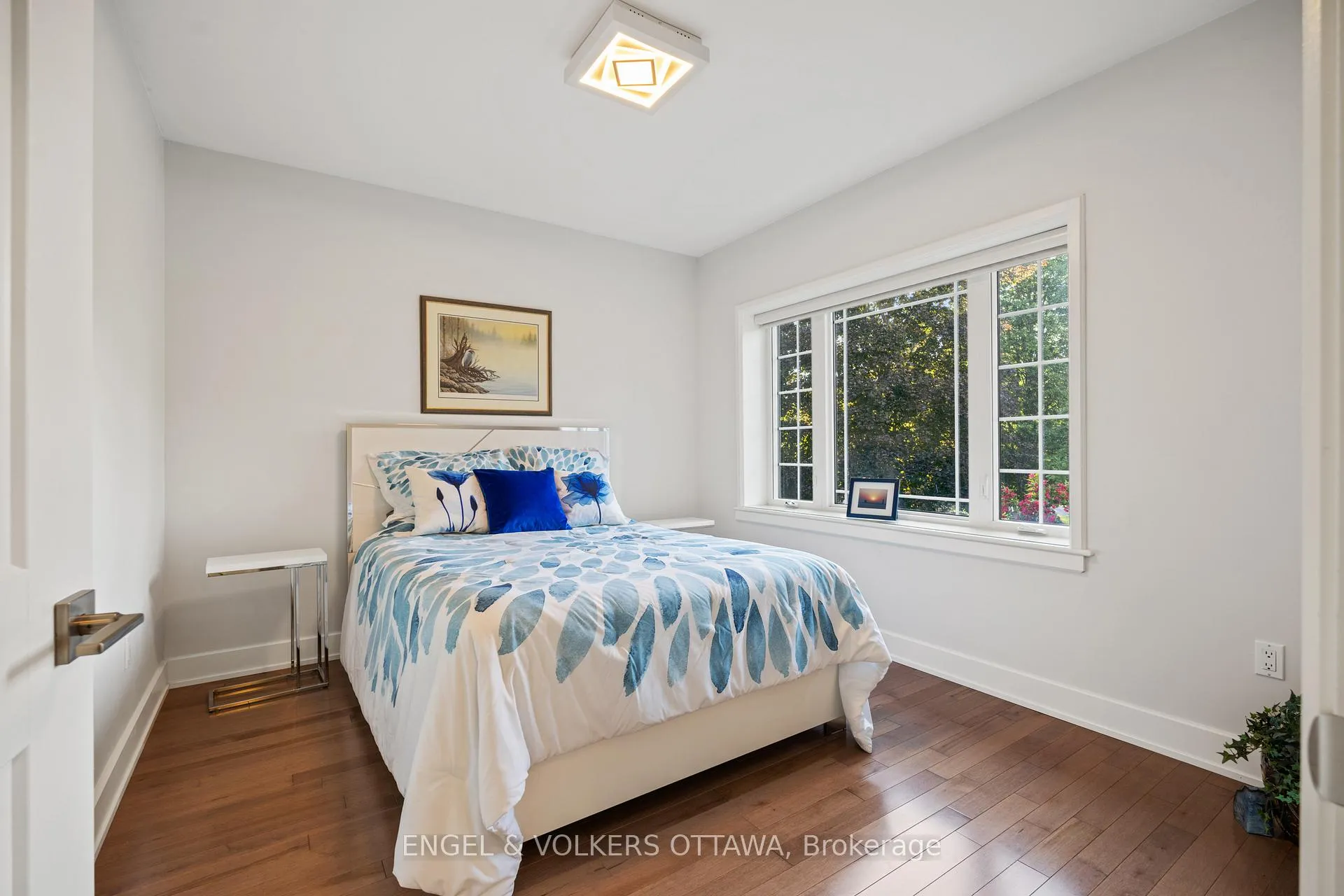 Photo 21 of 1562 Lakeshore Drive, Ottawa, Greely — HOMEH