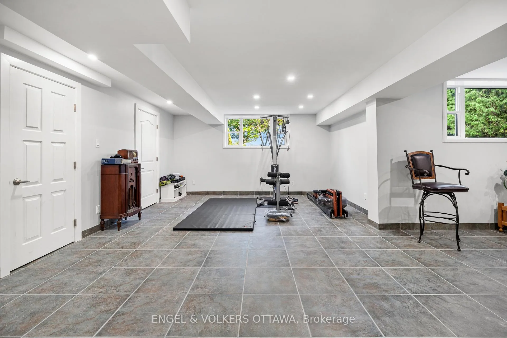 Photo 38 of 1562 Lakeshore Drive, Ottawa, Greely — HOMEH