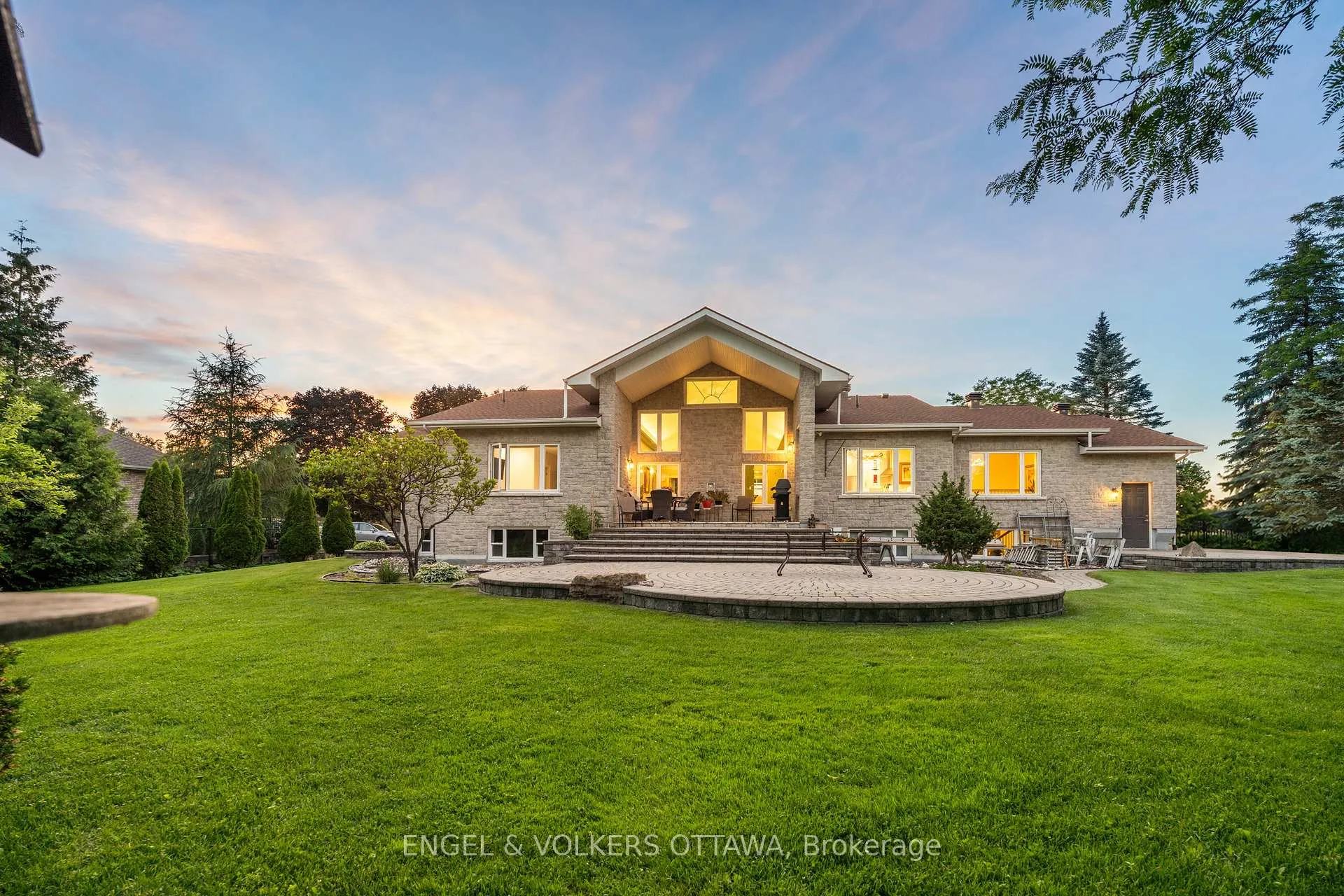 Photo 40 of 1562 Lakeshore Drive, Ottawa, Greely — HOMEH