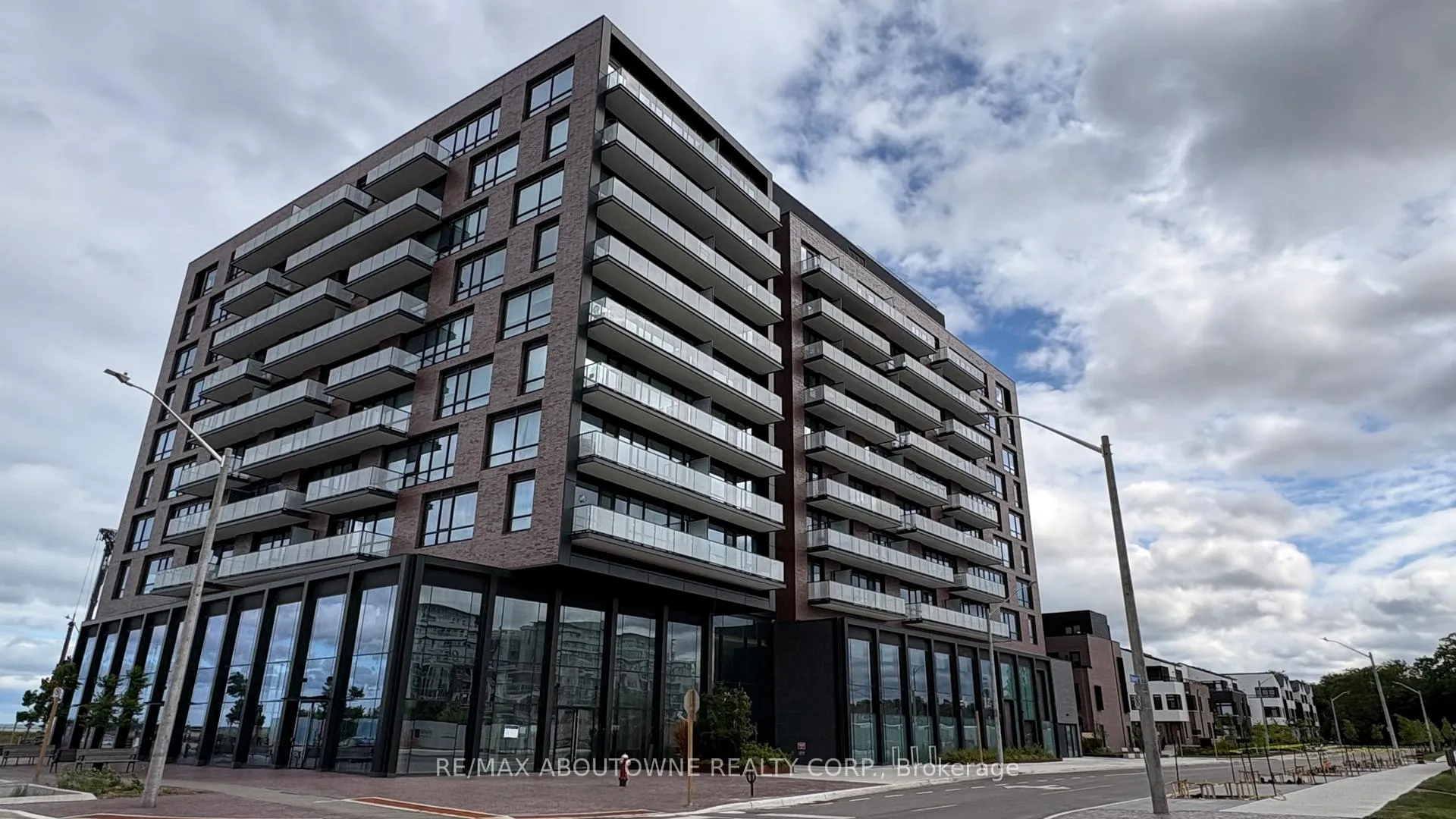 Photo 1 of Unit 708, 251 Masonry Way, Mississauga, Port Credit — HOMEH