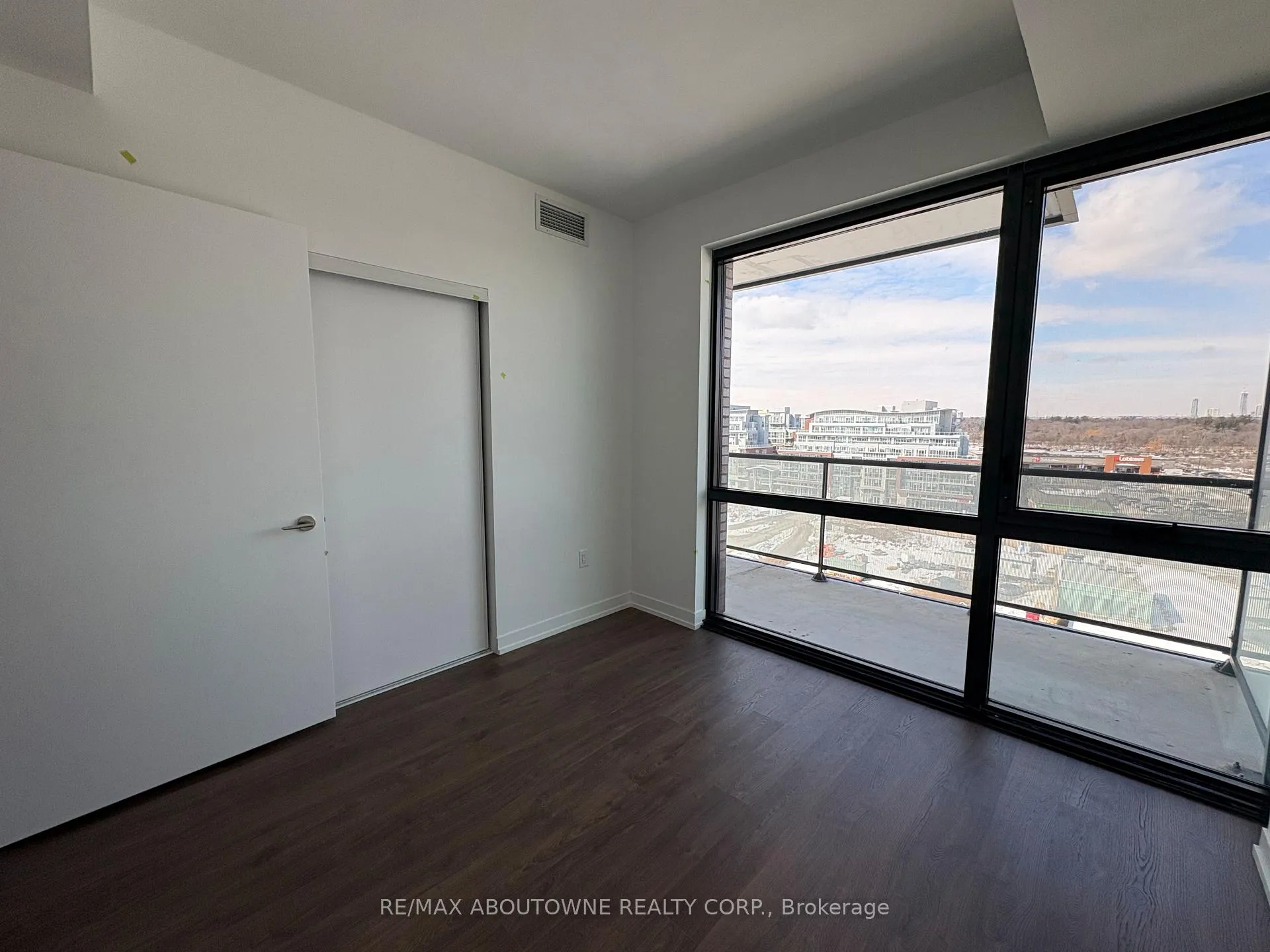 Photo 24 of Unit 708, 251 Masonry Way, Mississauga, Port Credit — HOMEH