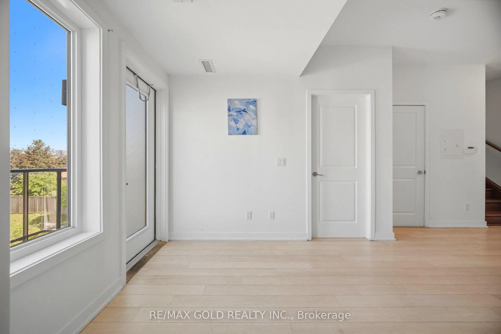 Photo 12 of Unit 204, 155 Downsview Park Boulevard, North York, Downsview-Roding-CFB — HOMEH