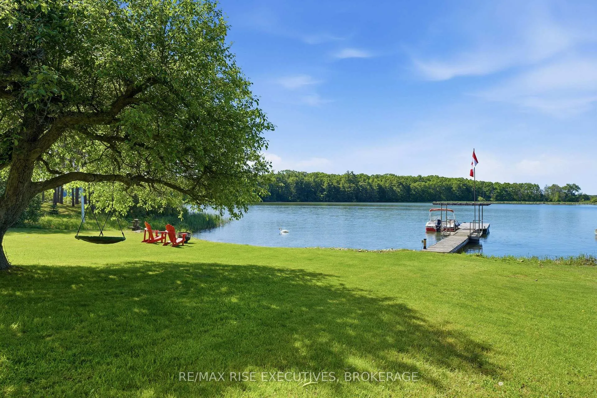 Photo 4 of 1520 Shore Road, Kingston, City North of 401 — HOMEH