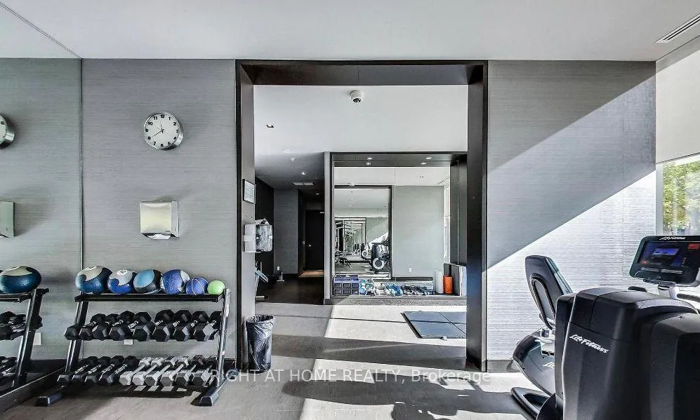 Photo 4 of Unit 412, 21 Scollard Street, Toronto, The Annex — HOMEH