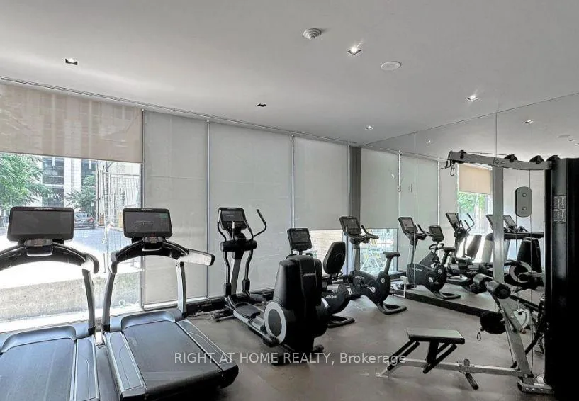 Photo 5 of Unit 412, 21 Scollard Street, Toronto, The Annex — HOMEH